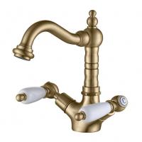 Смеситель для раковины Caprigo Adria-Classic 03-526-vot