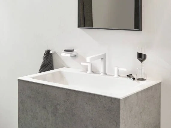 Фото смеситель для раковины hansgrohe finoris 76033700