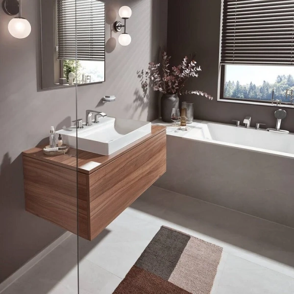 Фото смеситель для раковины hansgrohe vivenis 75033000