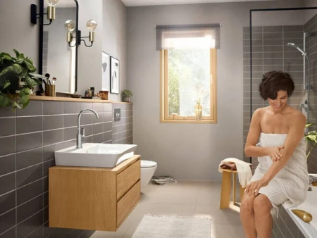 Фото смеситель для раковины hansgrohe rebris e 72576000