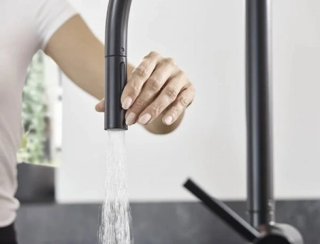 Фото смеситель для кухонной мойки hansgrohe talis 72801670