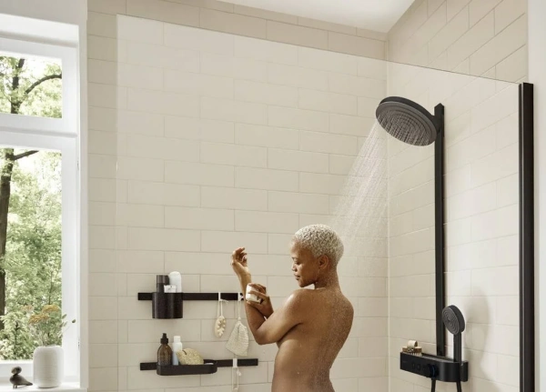 Фото душевая стойка hansgrohe pulsify 24240670