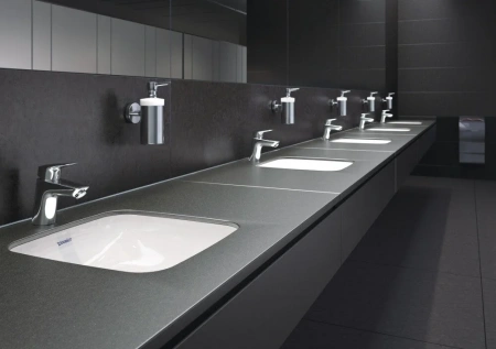 Фото смеситель для раковины hansgrohe logis 71078000