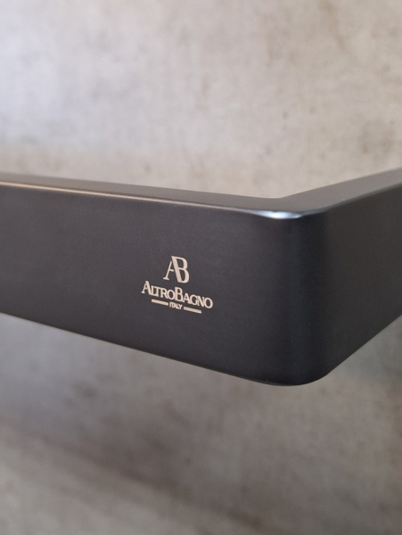 Фото полка altrobagno aperto 082801mb