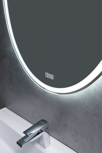Фото зеркало с подсветкой belbagno 60 см spc-vst-600-800-led-tch-warm