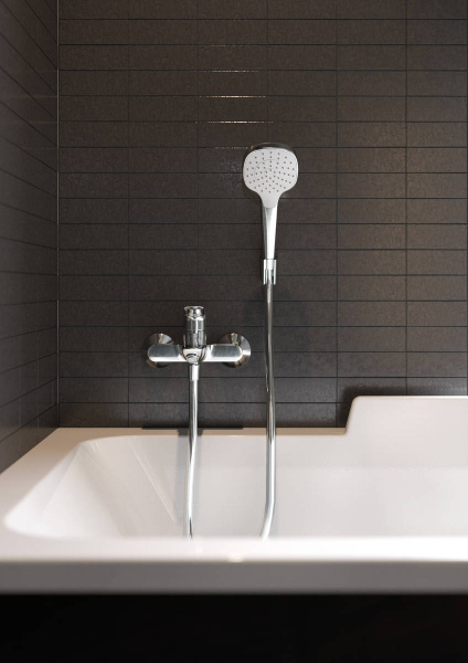 Фото смеситель для ванны hansgrohe logis 71400000