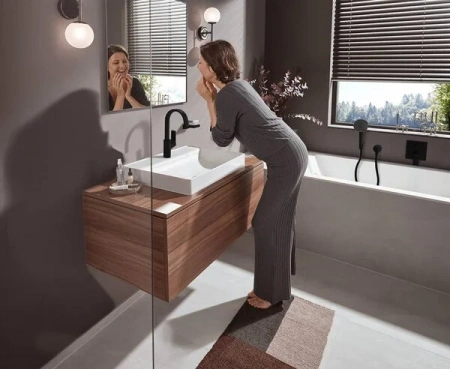 Фото смеситель для раковины hansgrohe vivenis 75030670