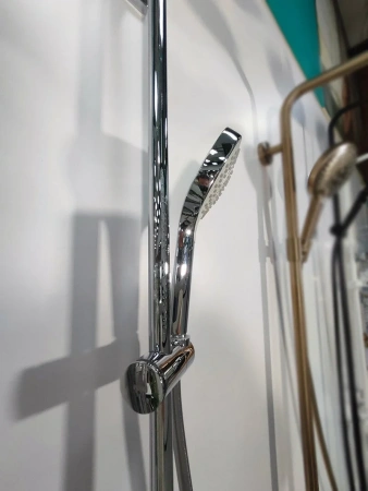 Фото душевая стойка hansgrohe croma select e 27687000