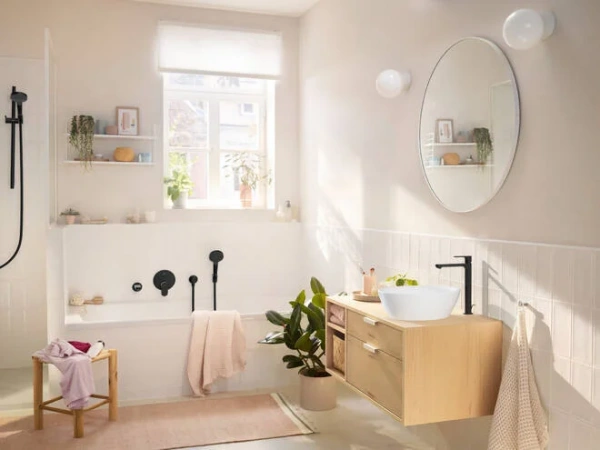 Фото смеситель для раковины hansgrohe rebris s 72580670