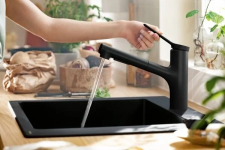 Фото смеситель для кухонной мойки hansgrohe zesis 74803670