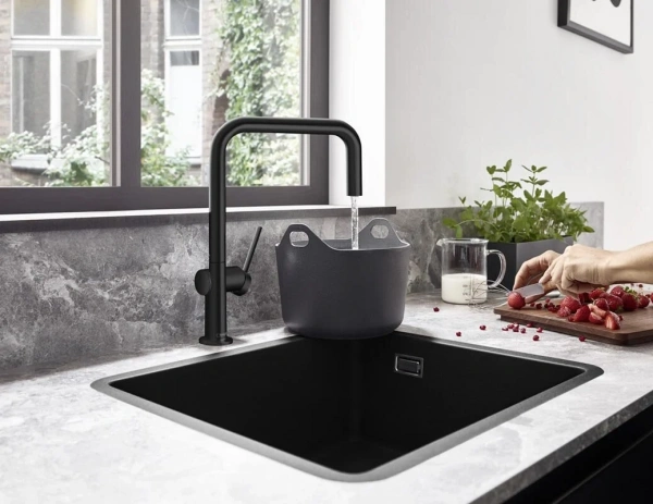 Фото смеситель для кухонной мойки hansgrohe talis 72806670